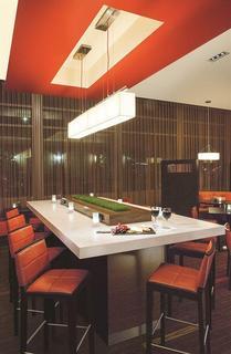 Hotel Express & Woodland Hills By Ihg Los Angeles