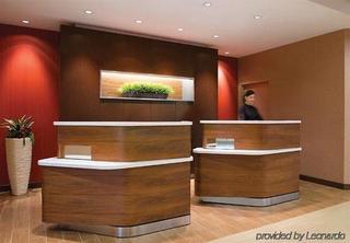 Express & Woodland Hills By Ihg Hotel Los Angeles